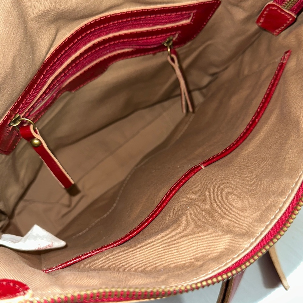 Lucky deep red color leather large cross body shoulder tote. - Picture 5 of 10
